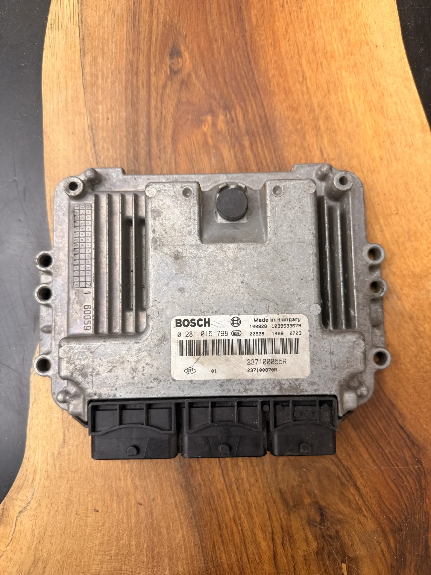 Calculateur Moteur | EDC16C36-5.1 | 0281015798 | 237100055R