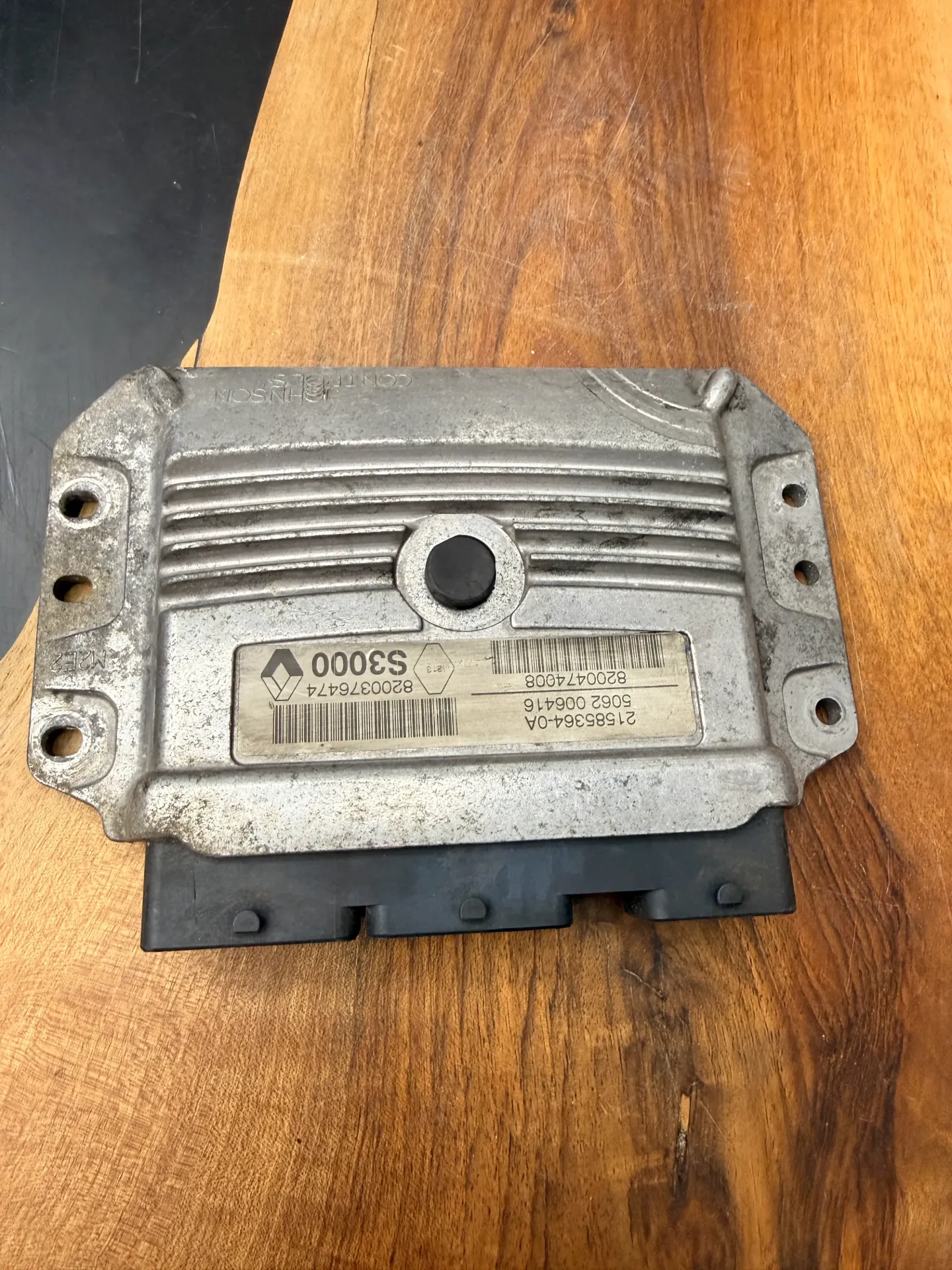 Calculateur Moteur | S3000 | 21585364-0A | 8200474008 | 8200376474