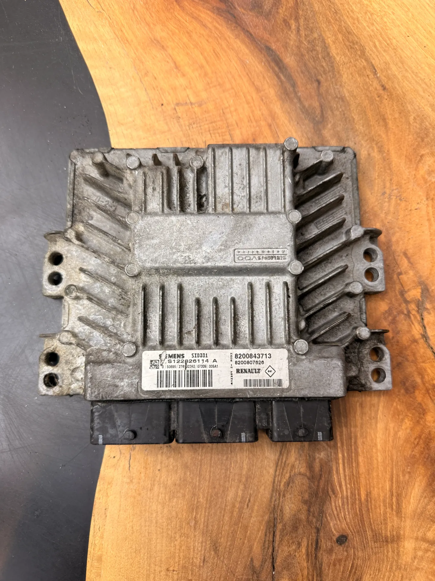 Calculateur Moteur | S122826114A | 8200843713| 8200807626